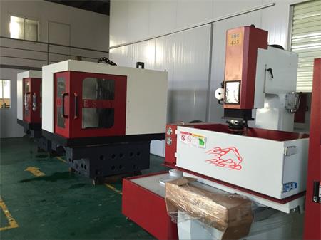 珠海火花機(jī)廠家 珠海火花機(jī)廠家